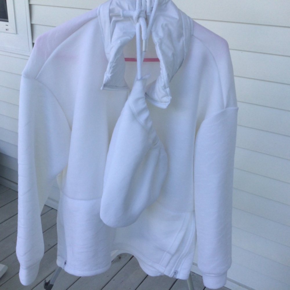 Fabletics White Full Zip Jacket With Removable Ho… - image 1